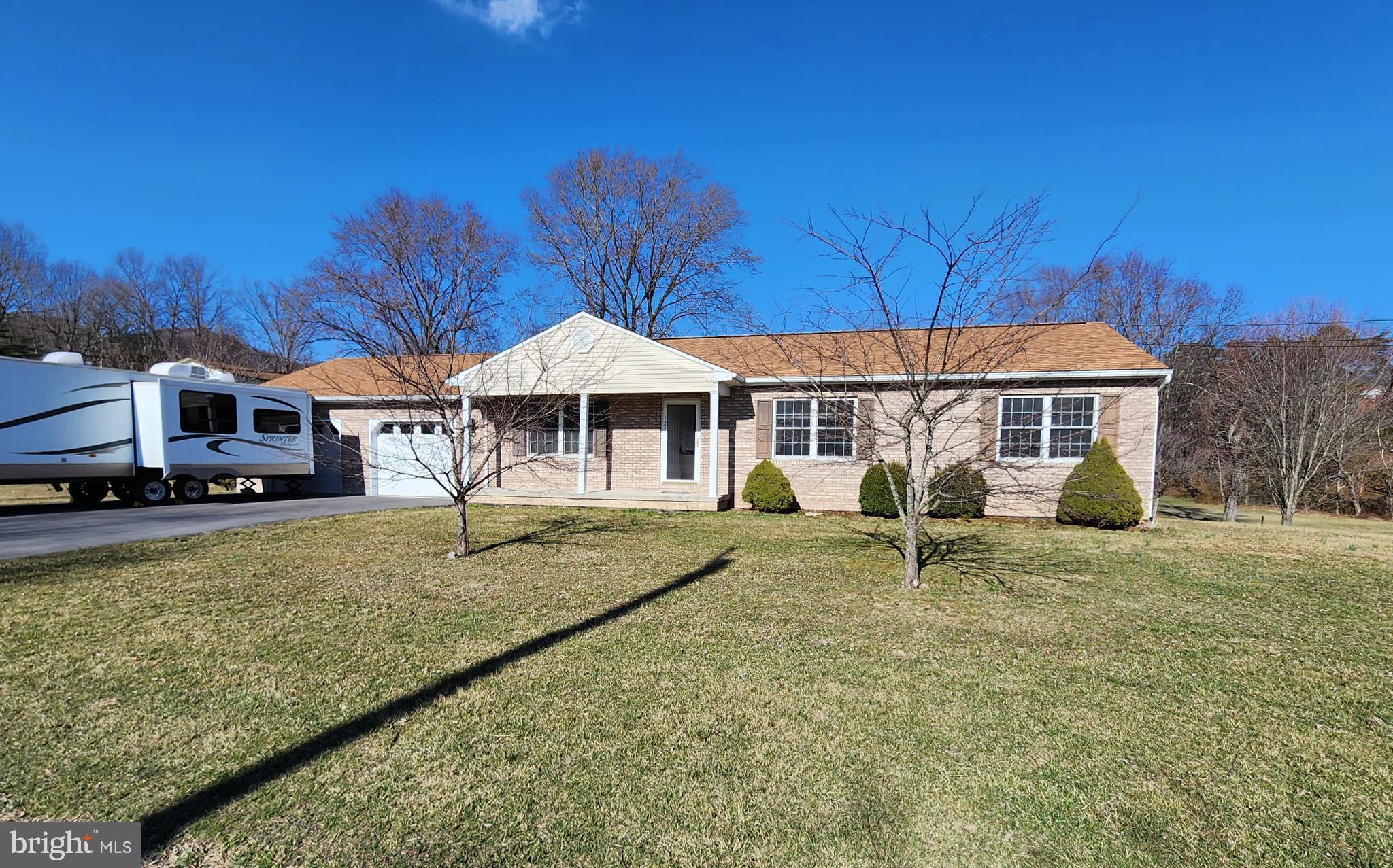 KNOBLEY ESTATES - Residential