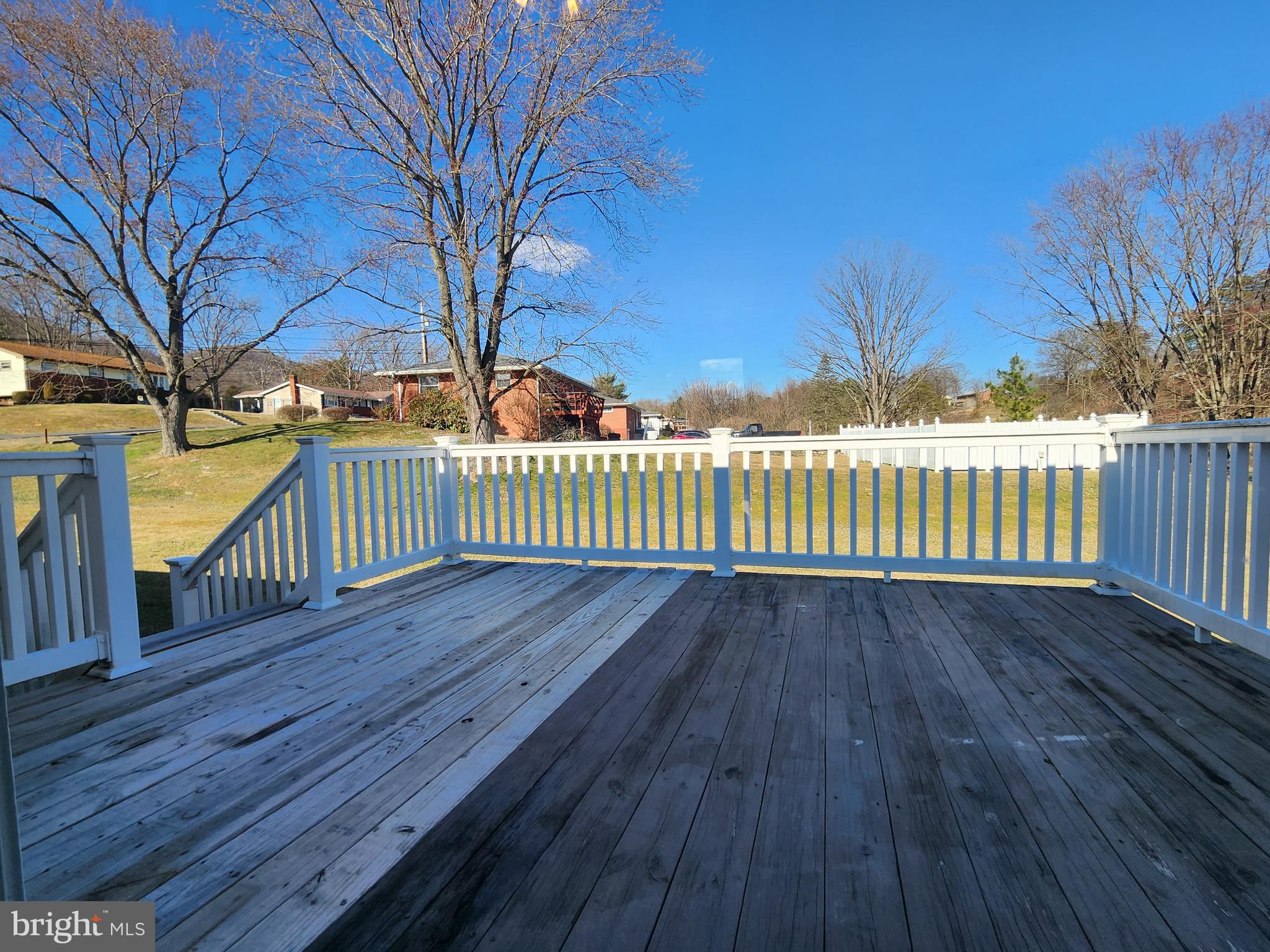 KNOBLEY ESTATES - Residential