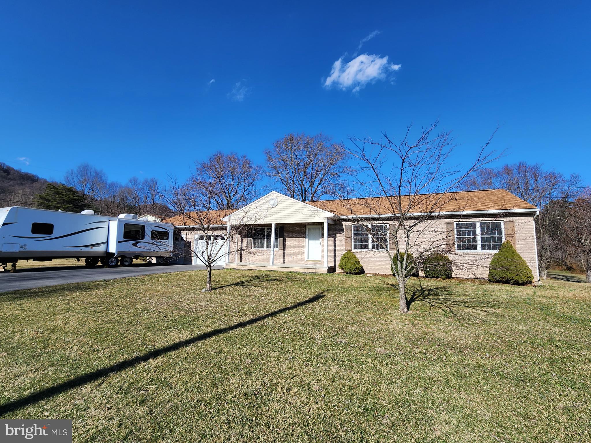 KNOBLEY ESTATES - Residential