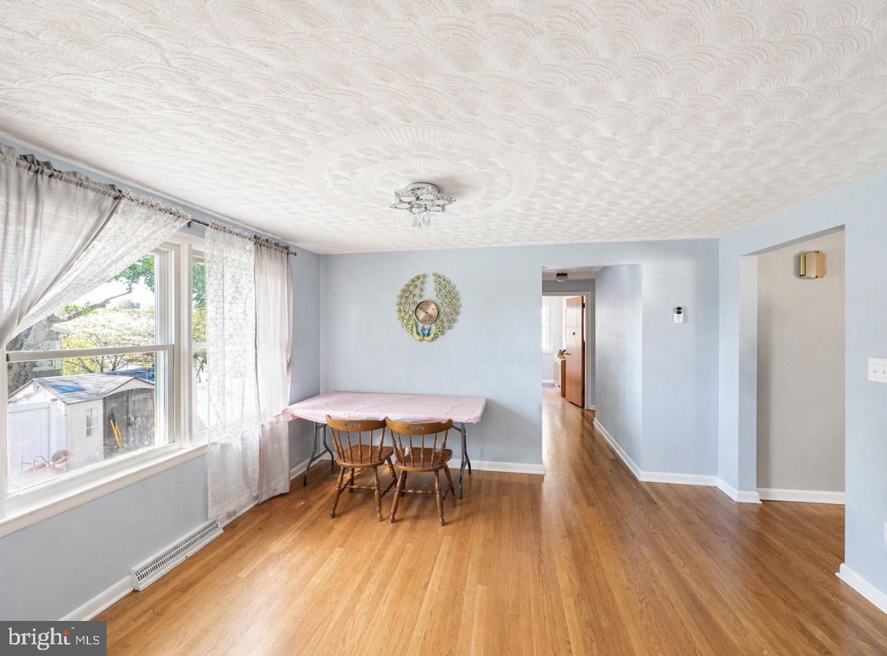 WOODLAND VIEW - Residential