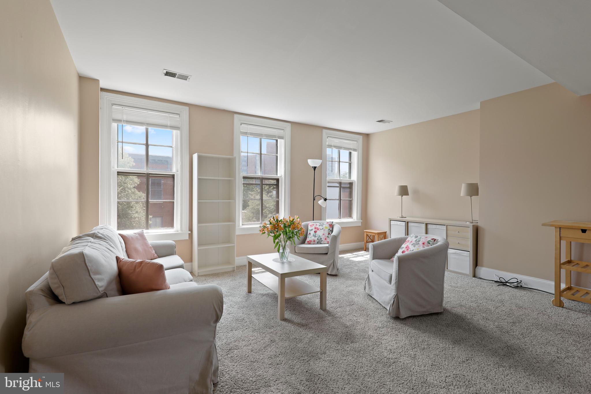 BOLTON HILL HISTORIC DISTRICT - Residential Lease