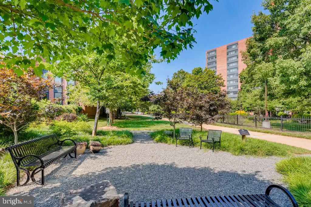 BOLTON HILL HISTORIC DISTRICT - Residential Lease