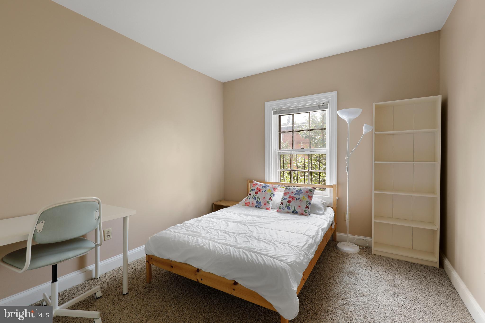 BOLTON HILL HISTORIC DISTRICT - Residential Lease