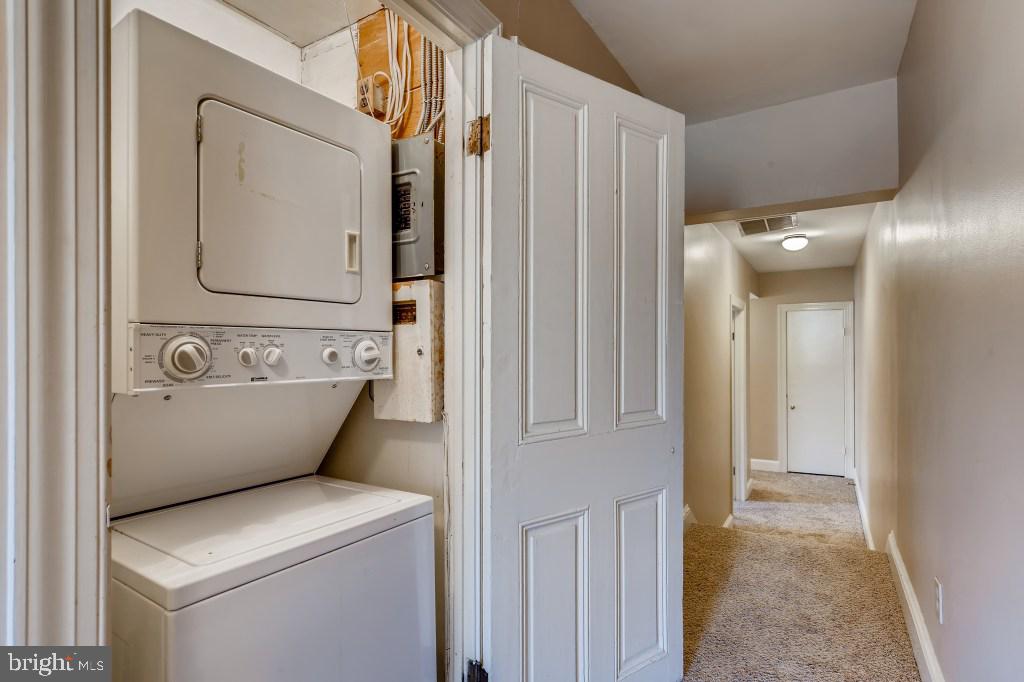 BOLTON HILL HISTORIC DISTRICT - Residential Lease