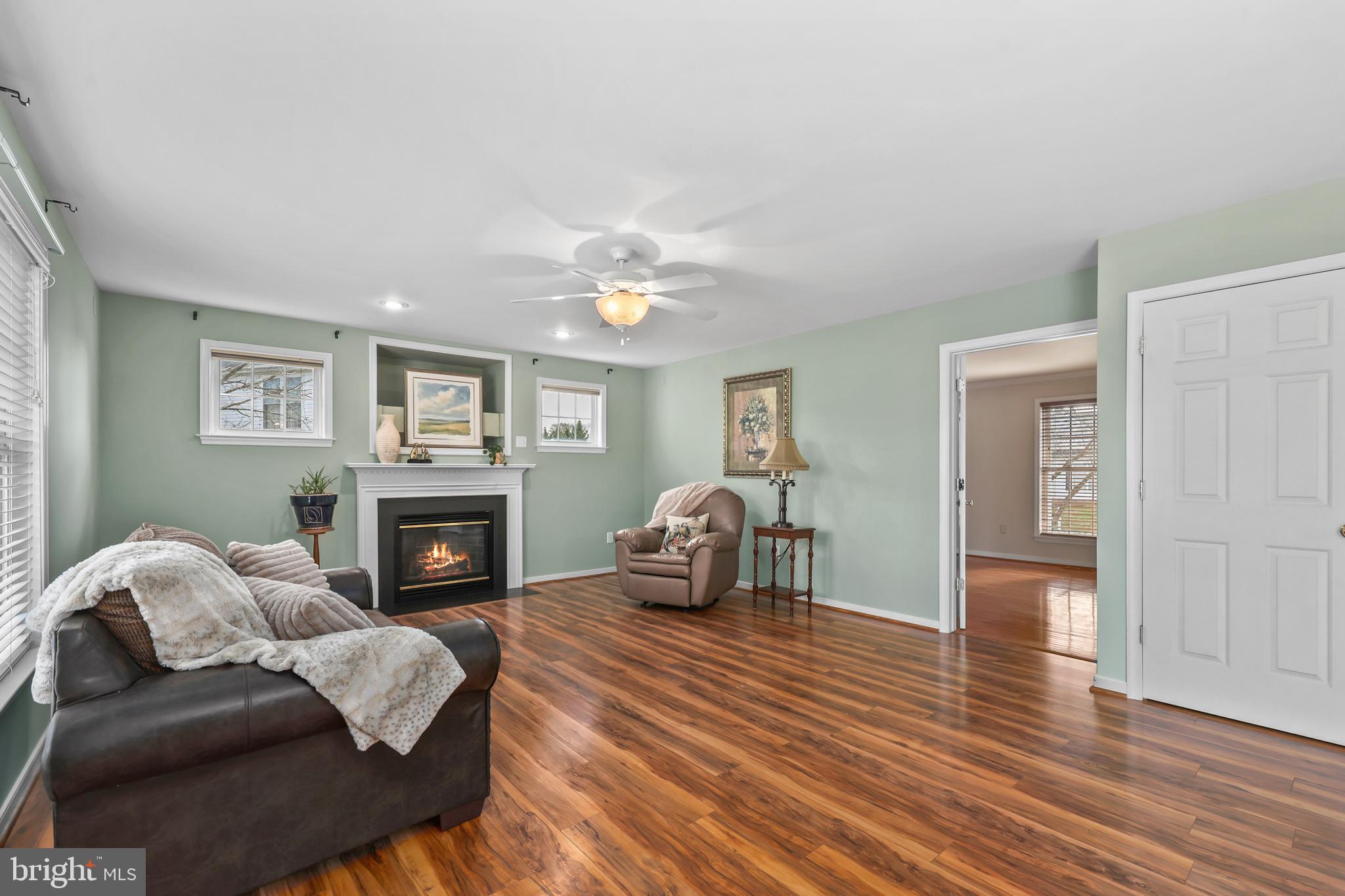 LEELAND STATION - Residential