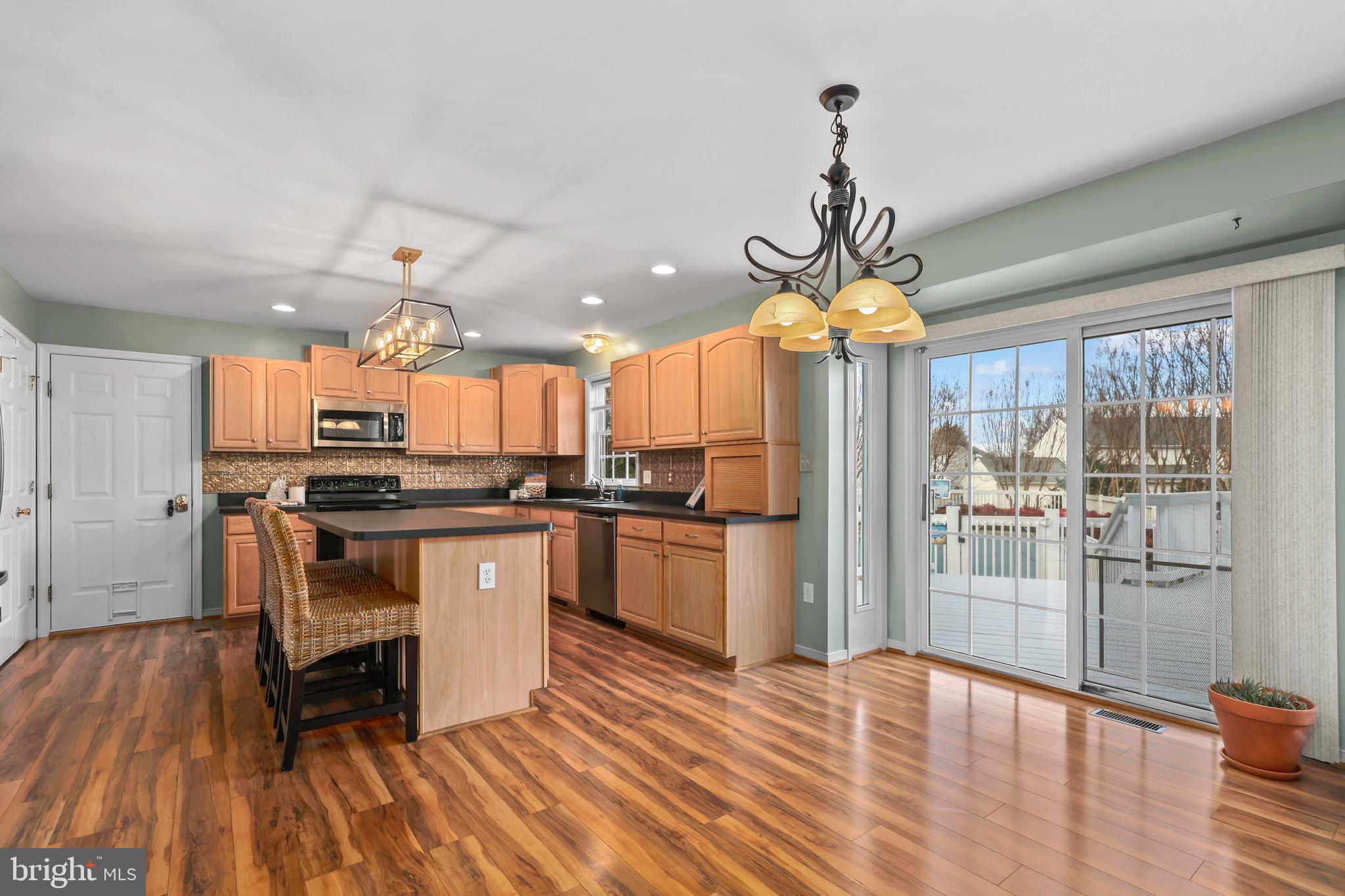 LEELAND STATION - Residential