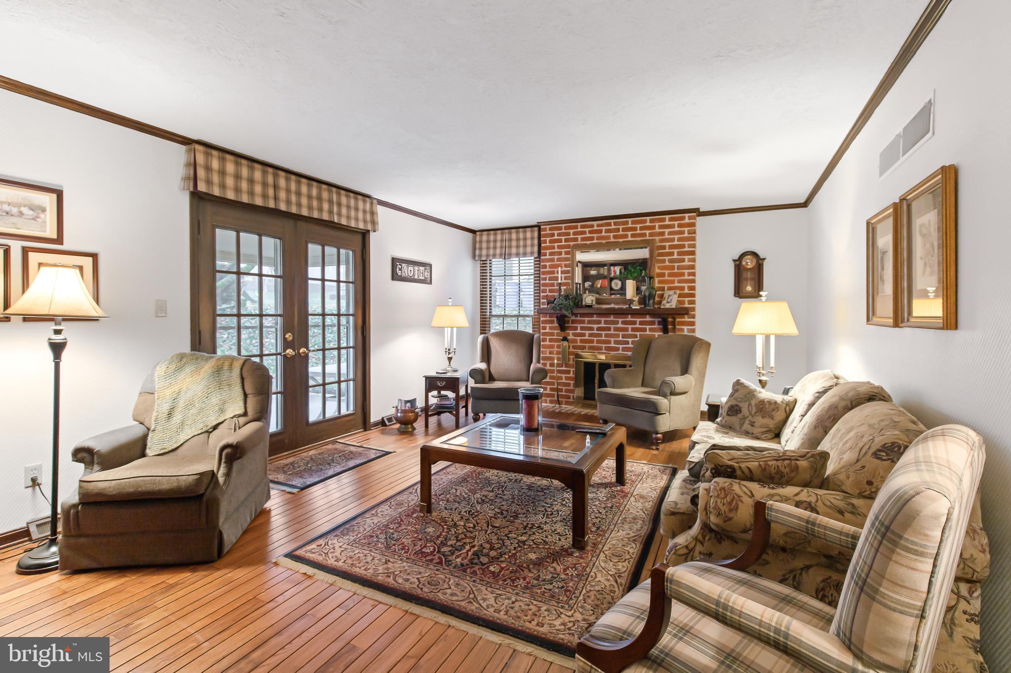 PENN OAKS - Residential