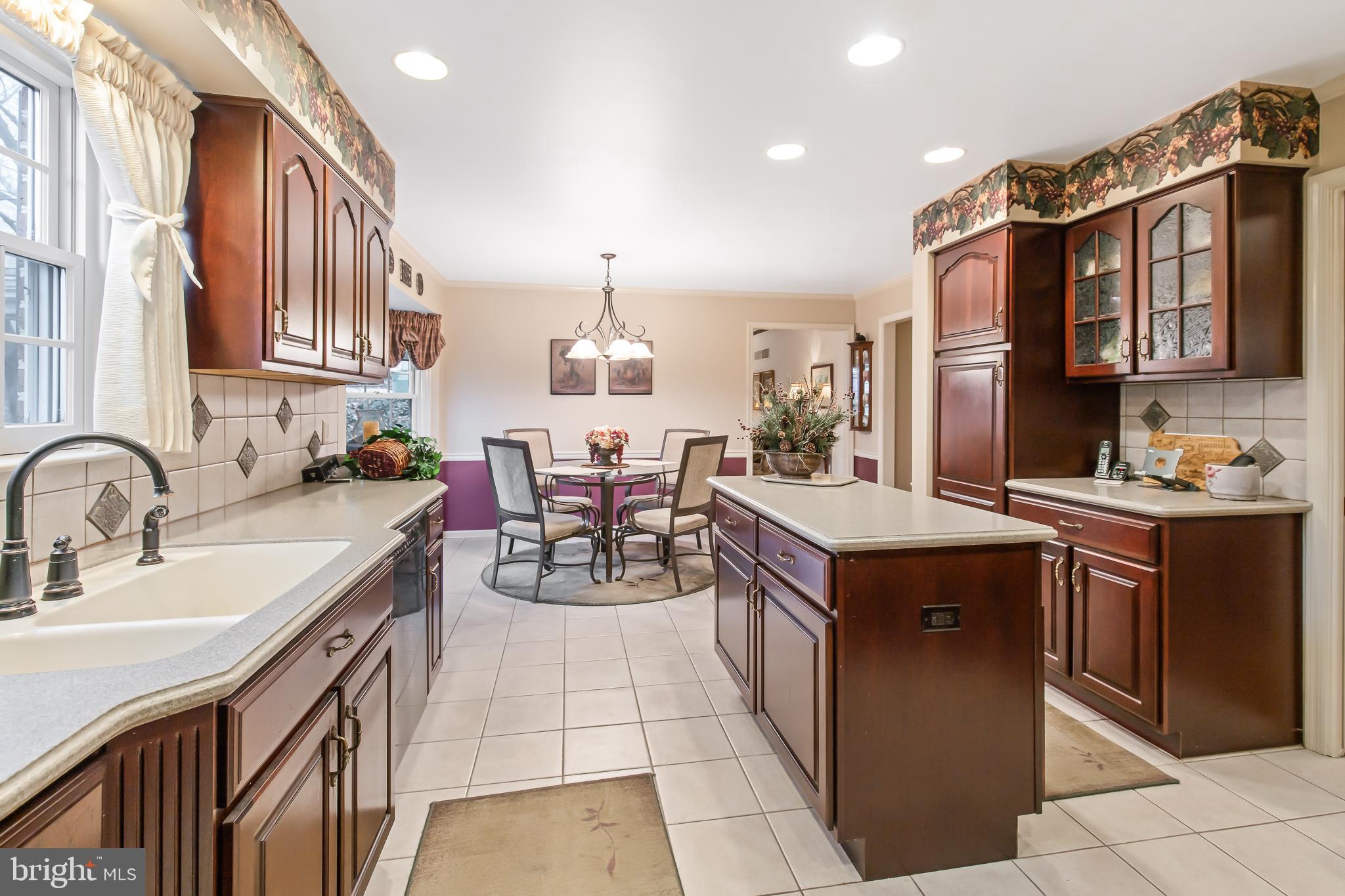 PENN OAKS - Residential