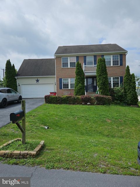 762 TEAL MARTINSBURG WV 25405