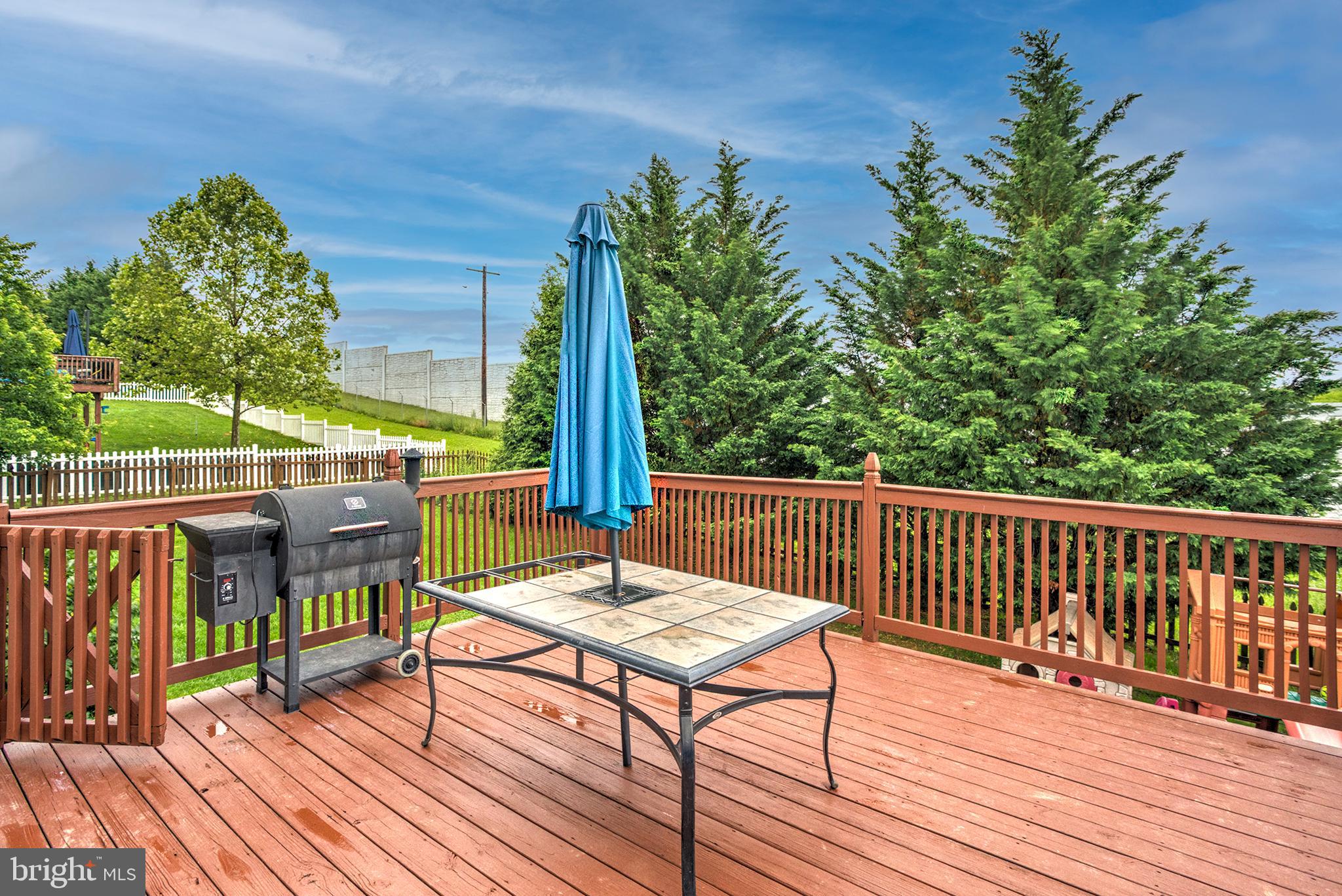 SUMMER HILL - Residential