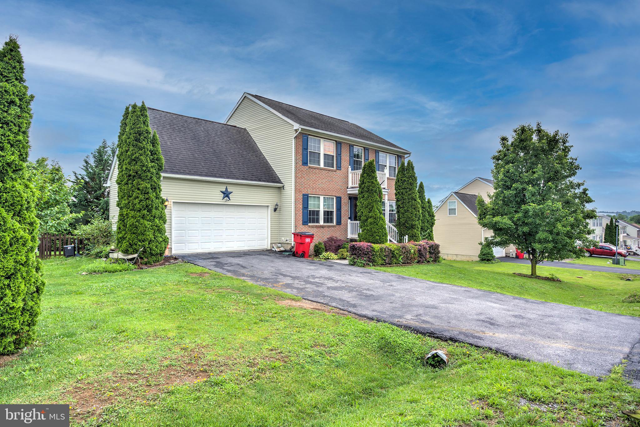 SUMMER HILL - Residential