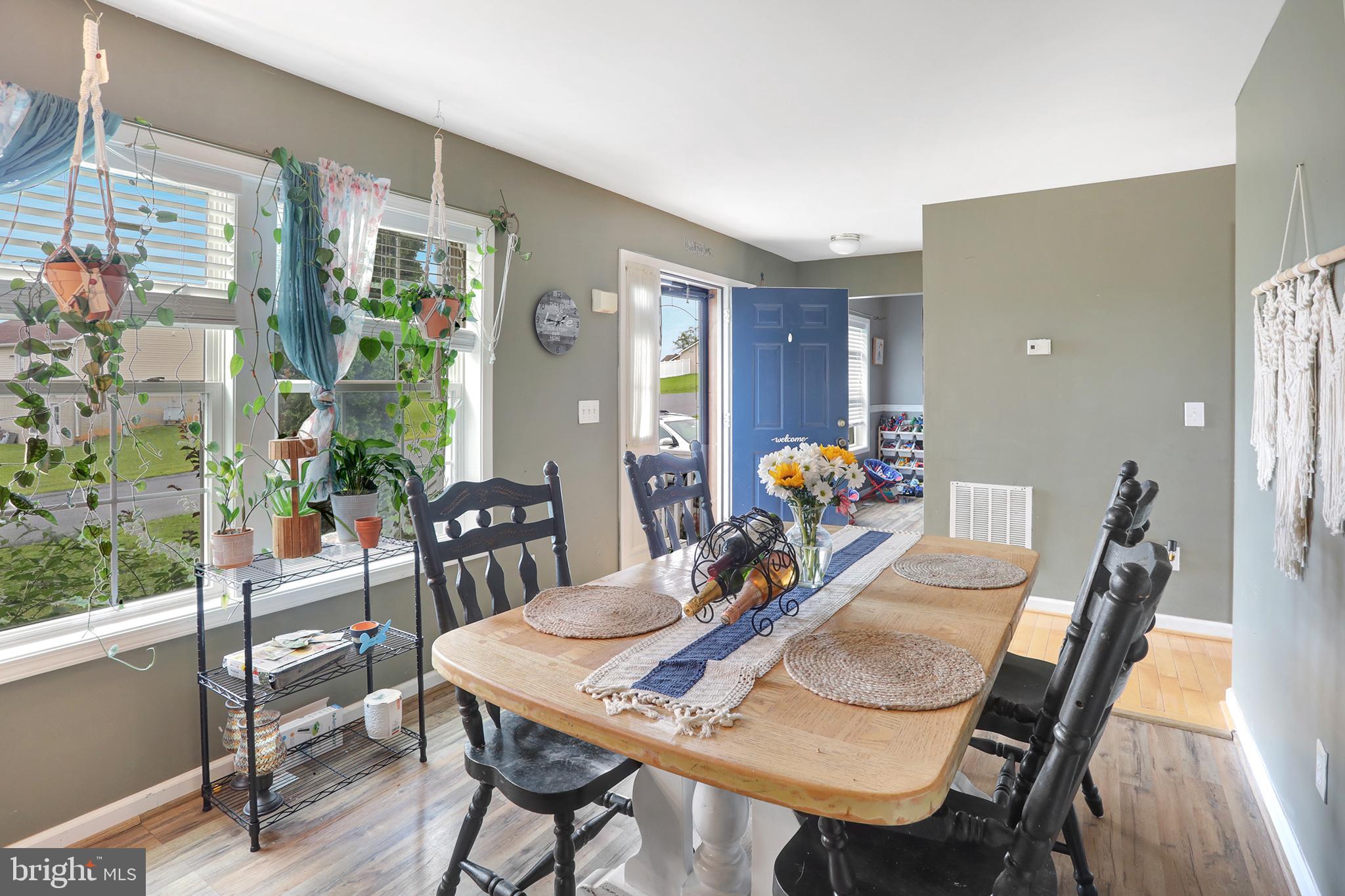 SUMMER HILL - Residential