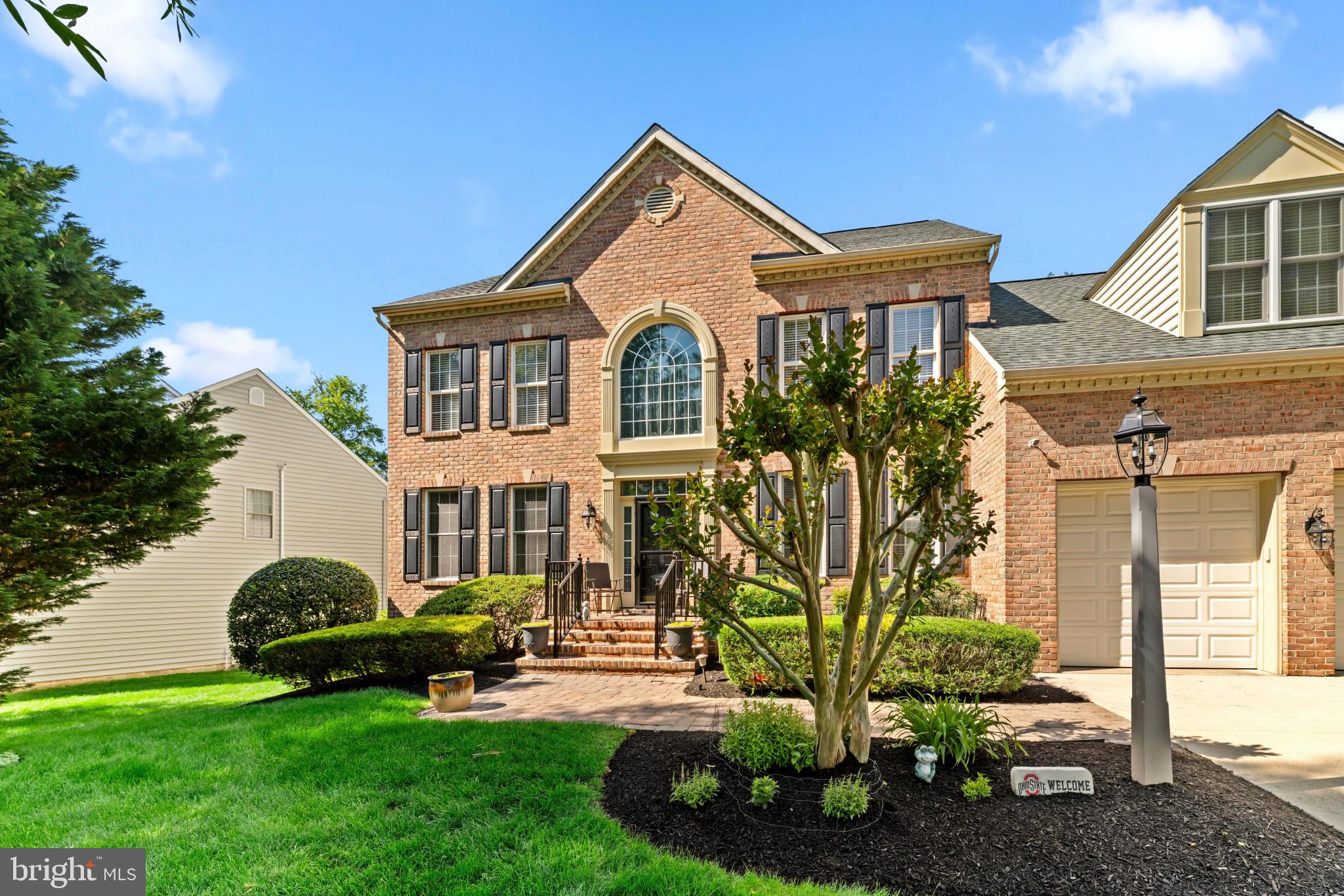 1325 BLUEGRASS WAY