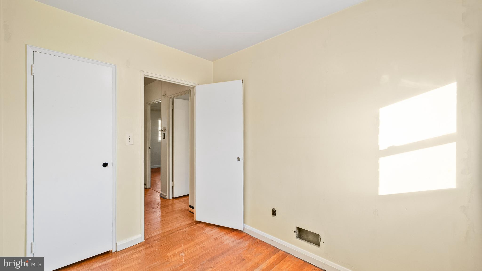 CHARLESMONT - Residential