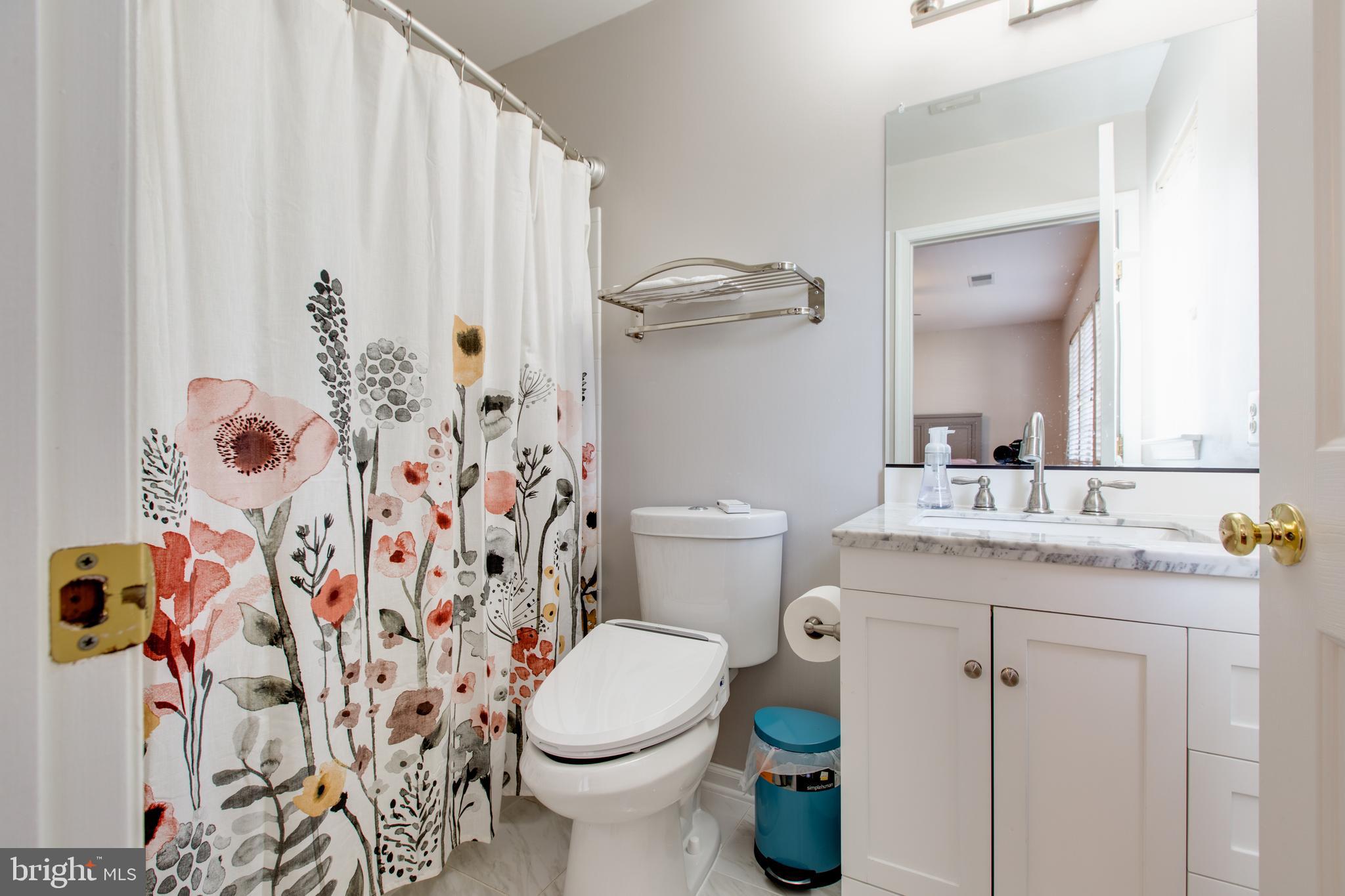 WAVERLY WOODS - Residential Lease