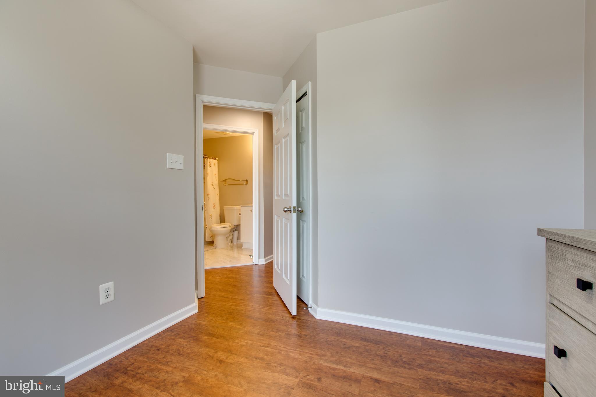 WAVERLY WOODS - Residential Lease