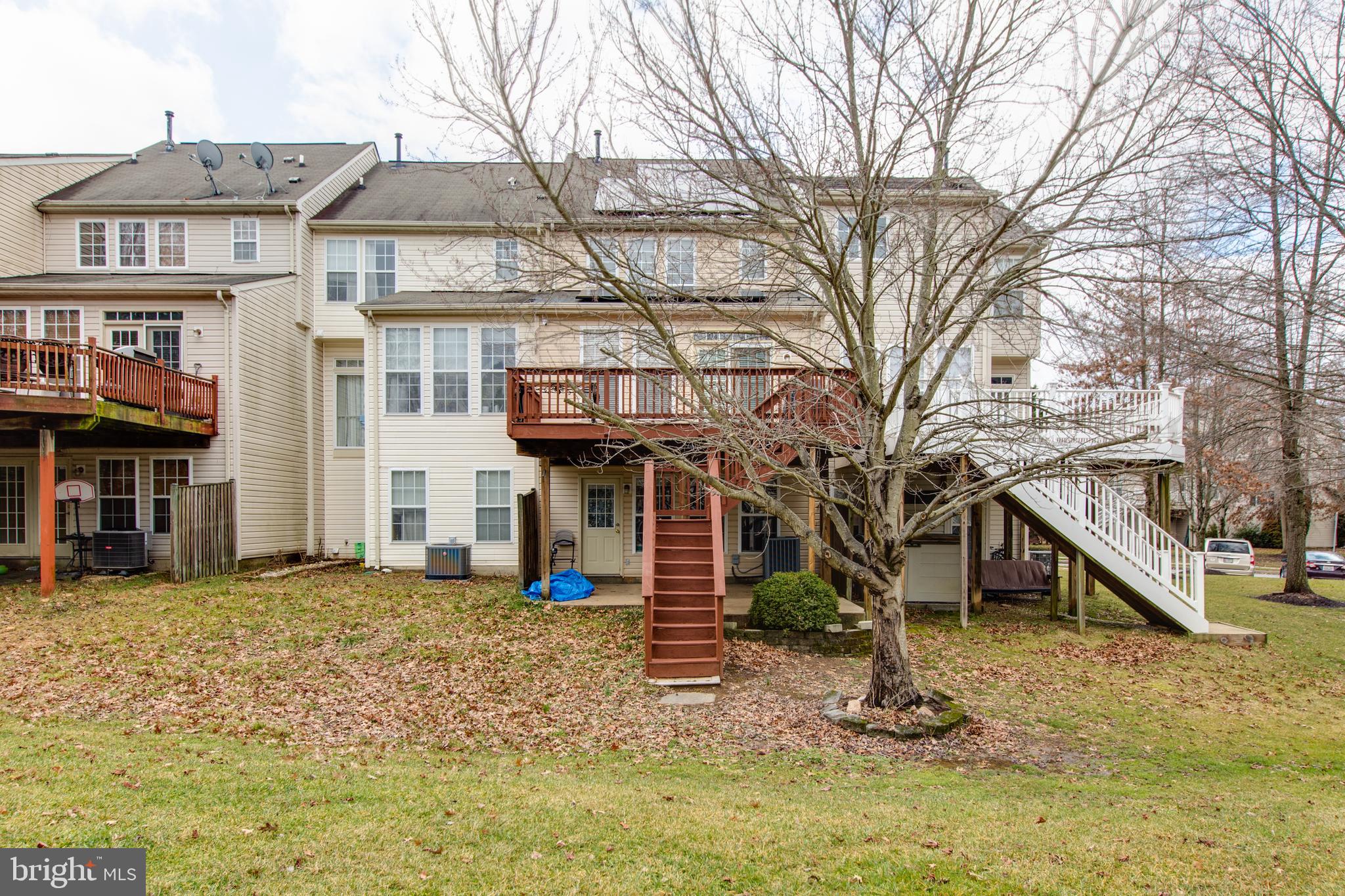 WAVERLY WOODS - Residential Lease