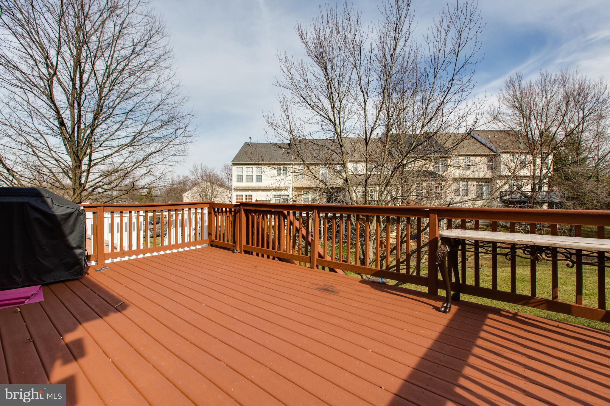 WAVERLY WOODS - Residential Lease