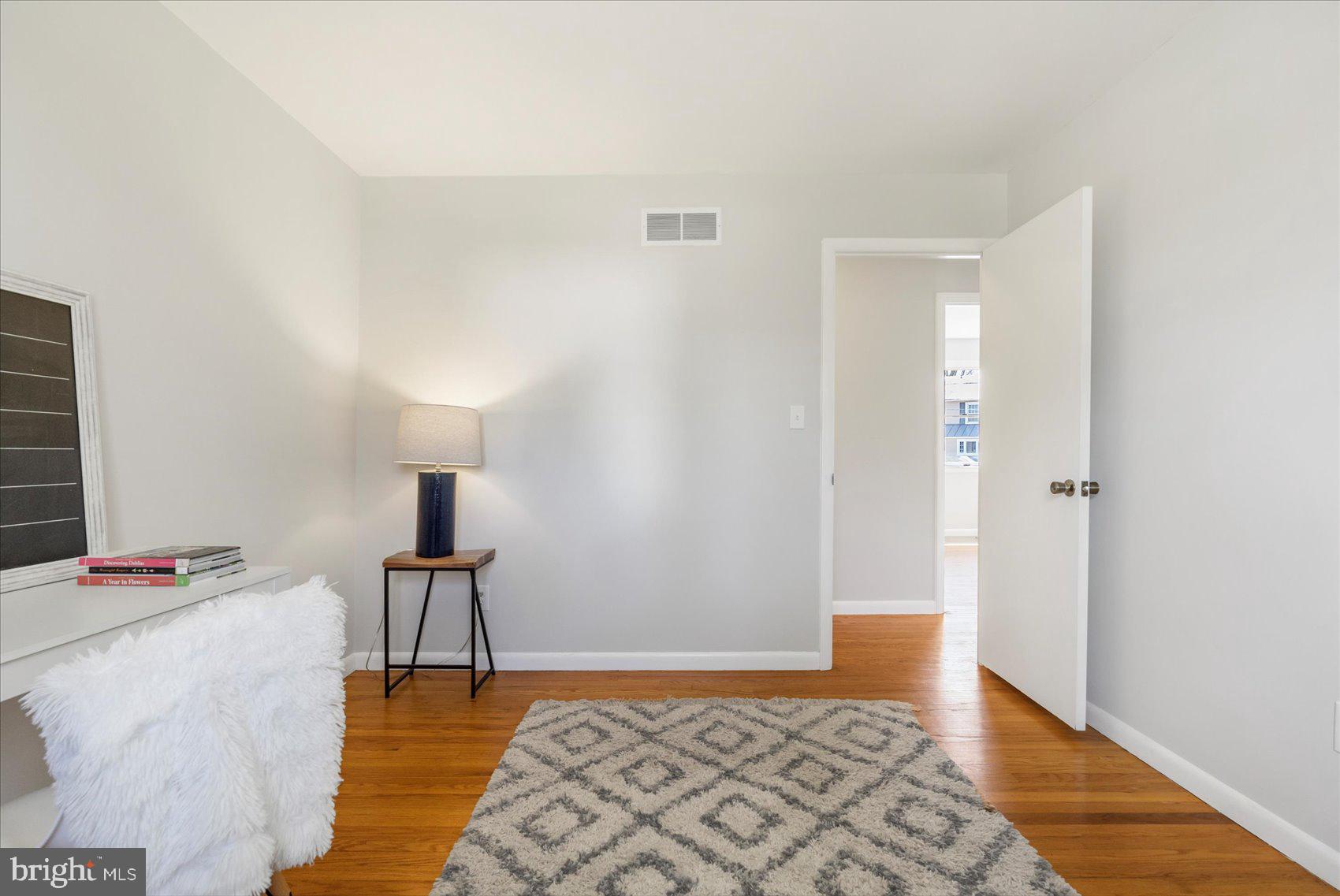 STRAWBRIDGE ESTATES - Residential