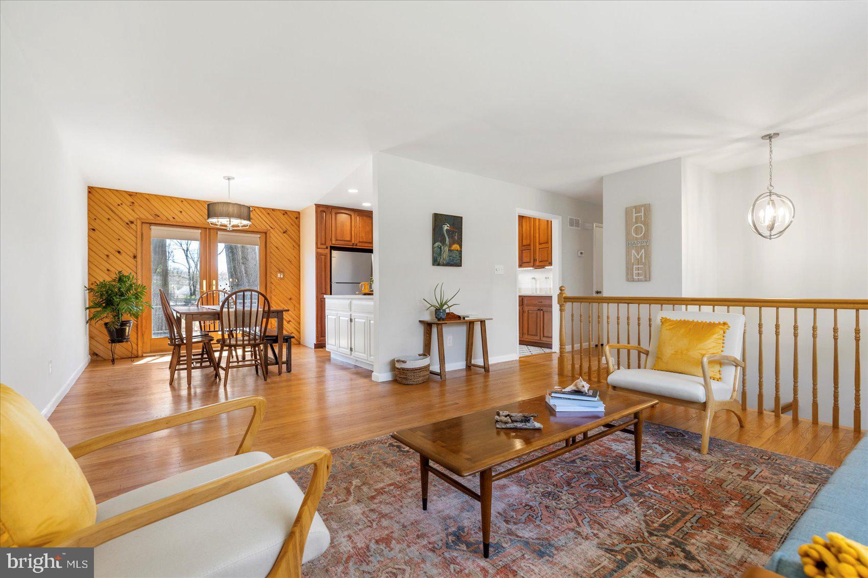 STRAWBRIDGE ESTATES - Residential