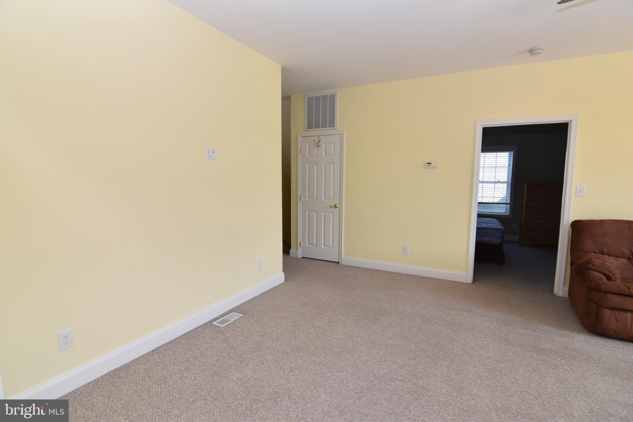 INFINITY FARMS - Residential Lease