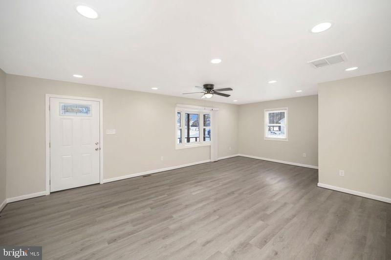 9718 MEETZE ROAD