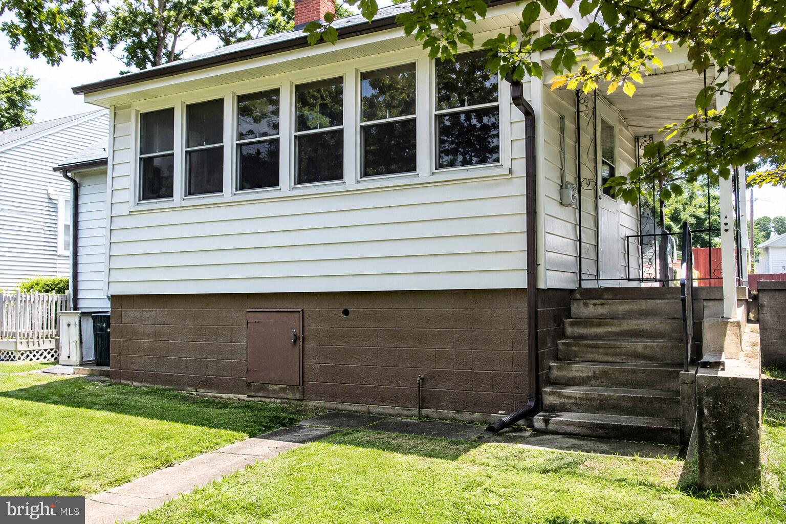 565 LEBO STREET