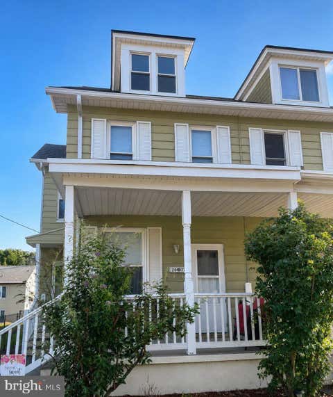 Townhouse For Sale - 2627 S 3rd Street<br/> STEELTON, PA 17113