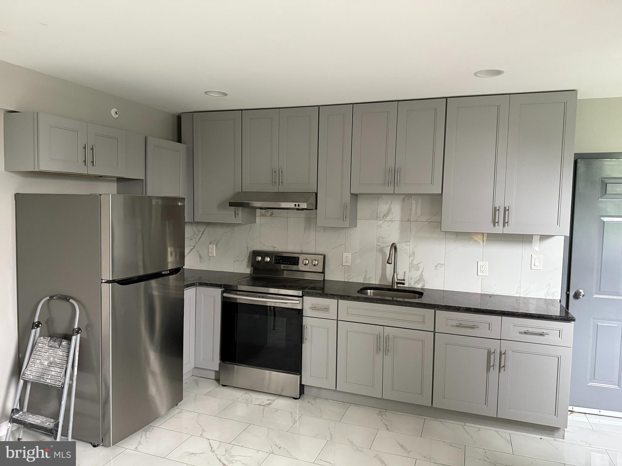 SHARSWOOD - Commercial Sale