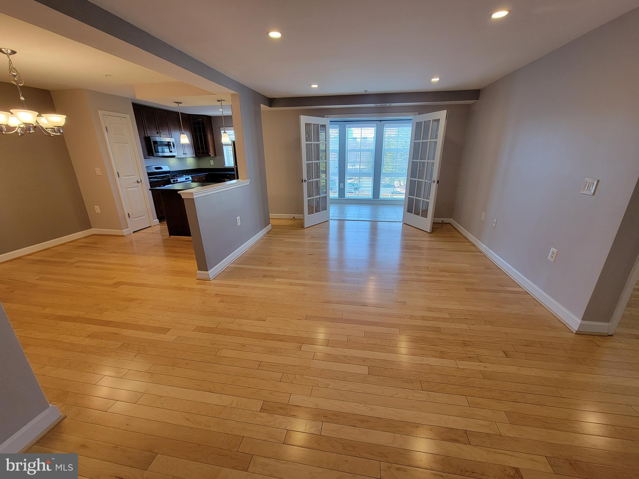 4151 S FOUR MILE RUN DRIVE 203