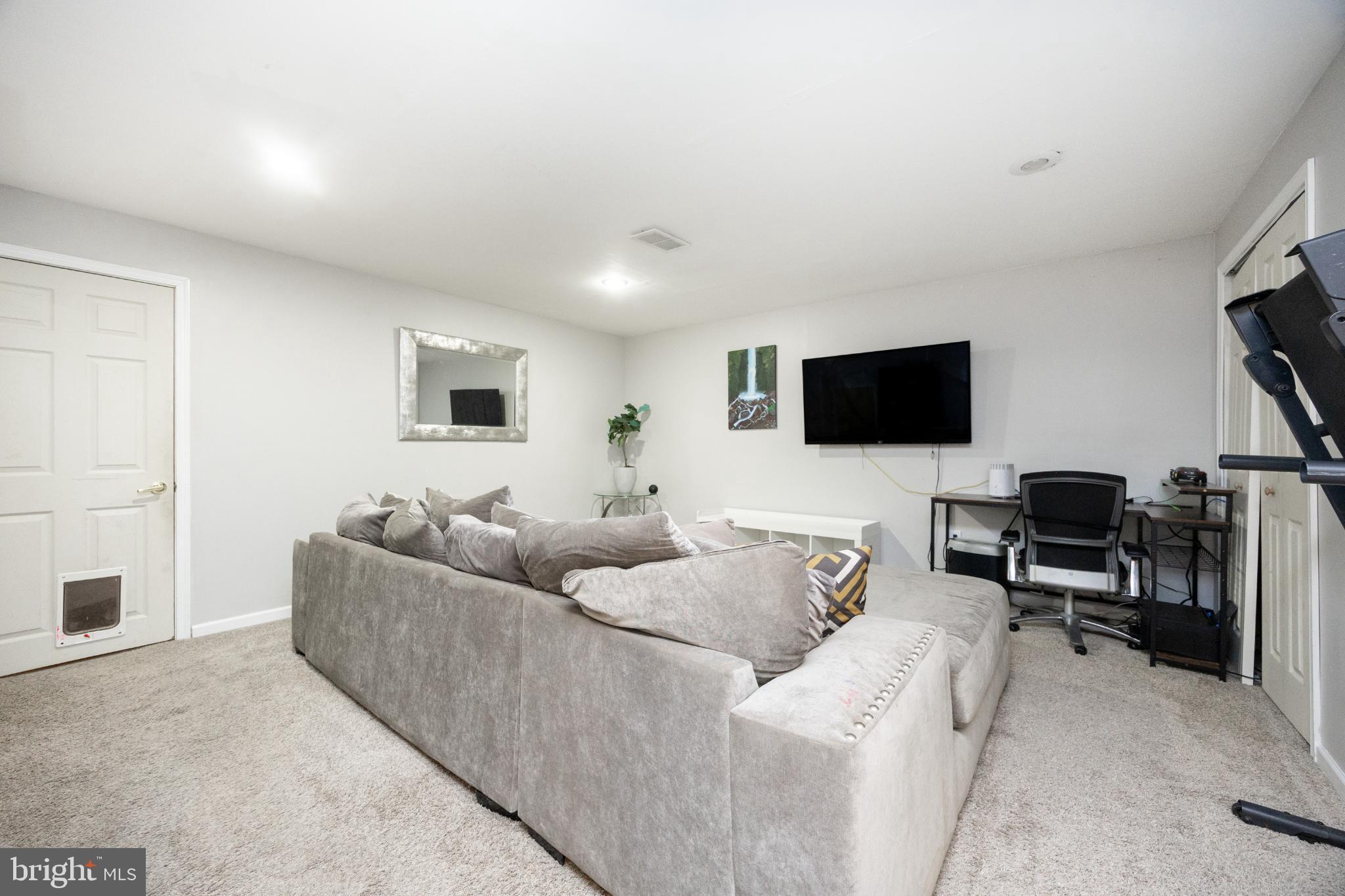 PENN CROSSING - Residential