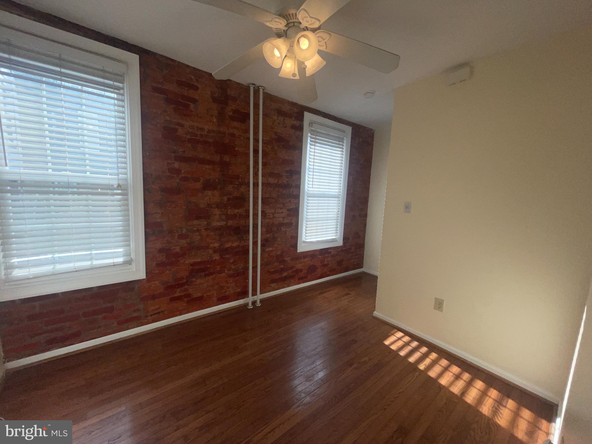 MANAYUNK - Residential Lease