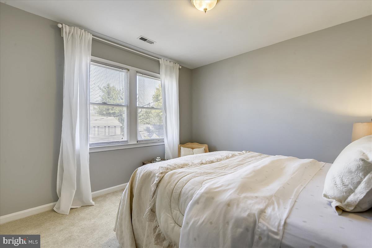 GLENBROOK VILLAGE - Residential