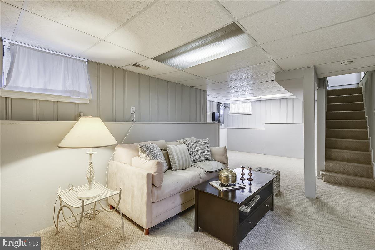 GLENBROOK VILLAGE - Residential