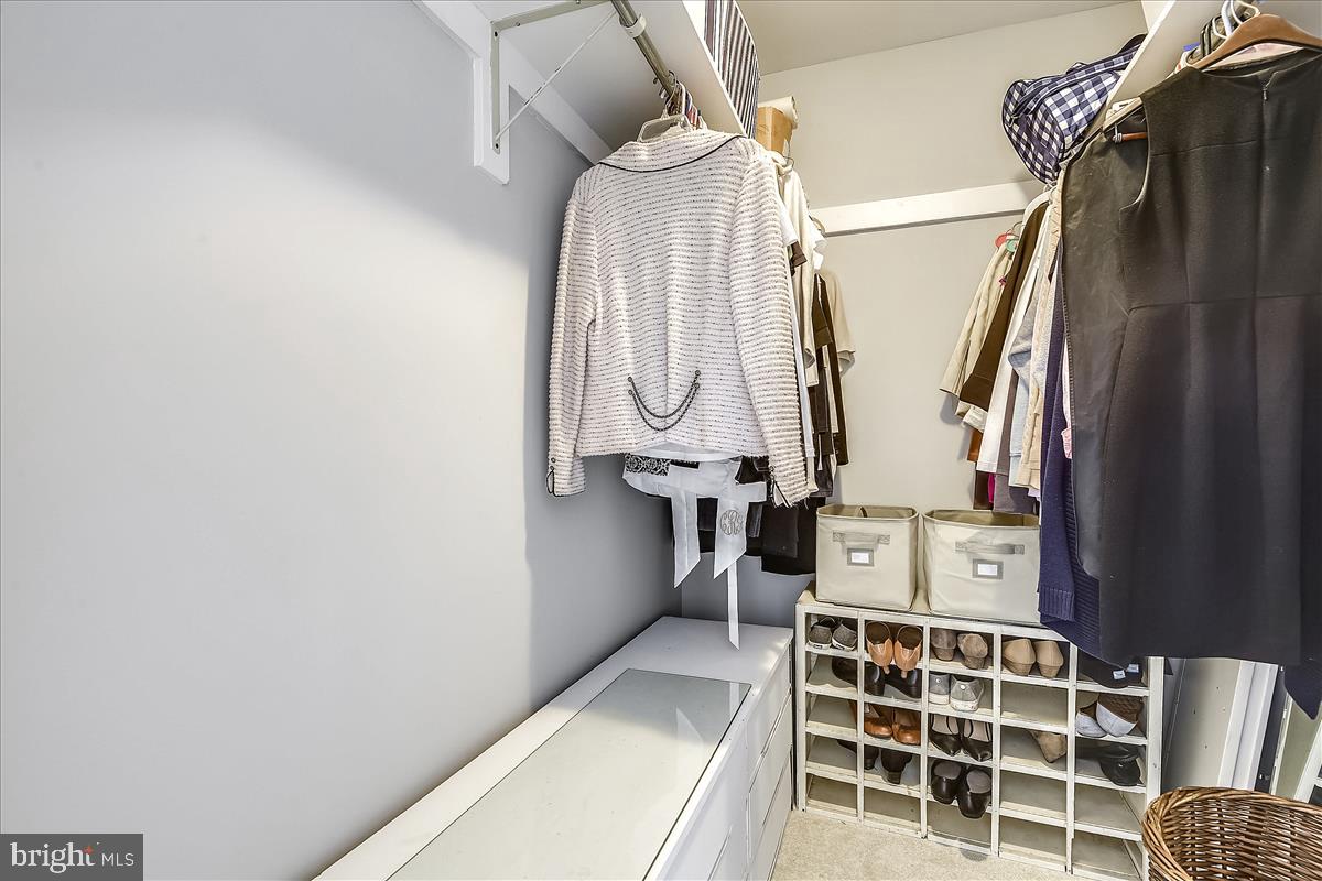 GLENBROOK VILLAGE - Residential