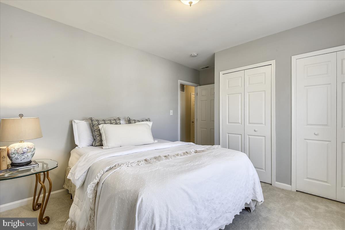 GLENBROOK VILLAGE - Residential