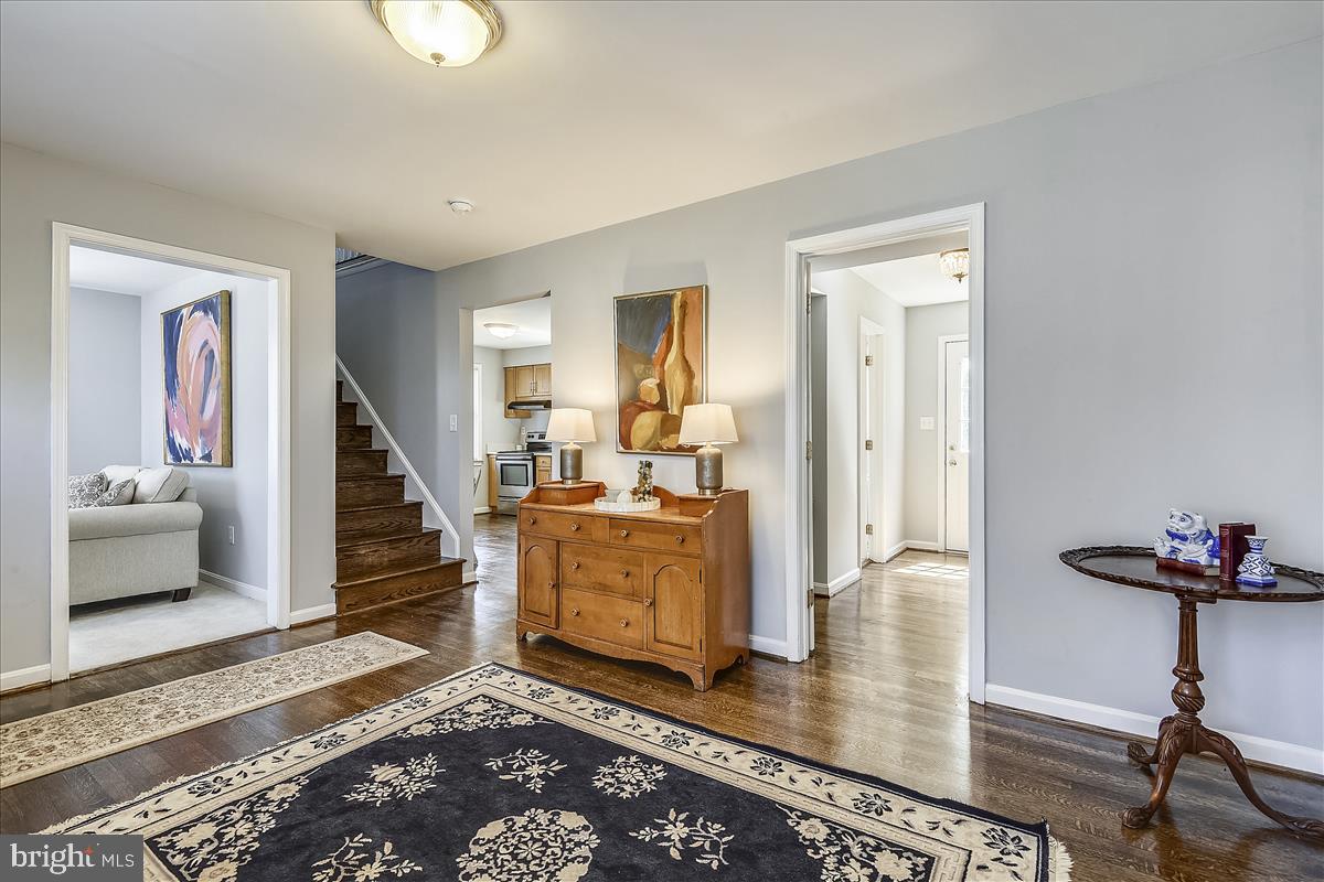 GLENBROOK VILLAGE - Residential