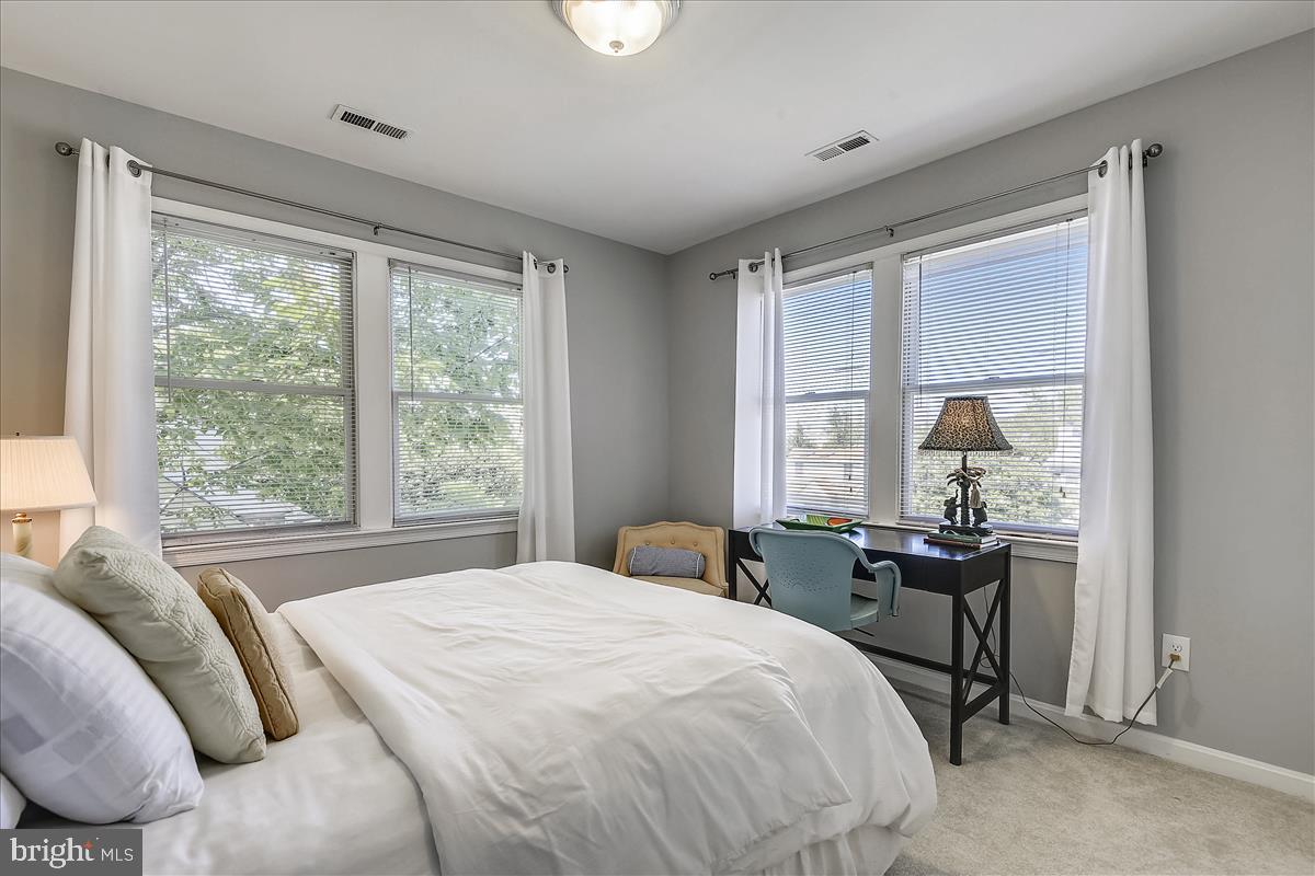 GLENBROOK VILLAGE - Residential