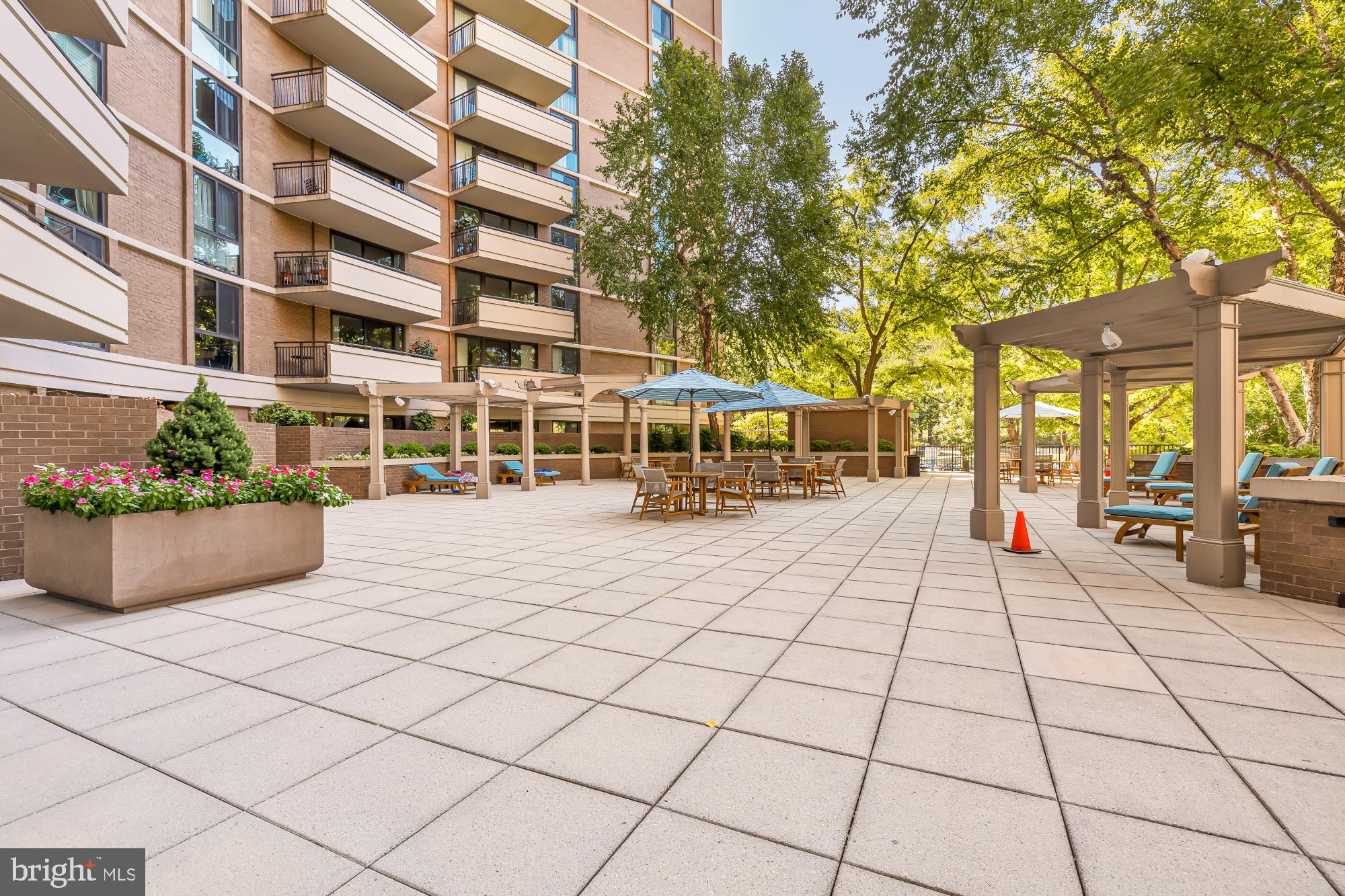 FRIENDSHIP HEIGHTS - Residential