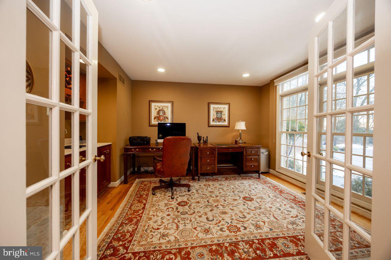 BRAMPTON CHASE - Residential