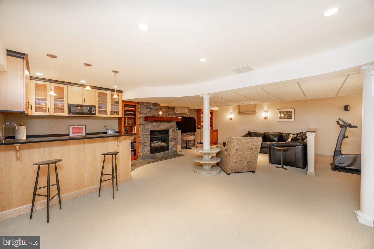 BRAMPTON CHASE - Residential