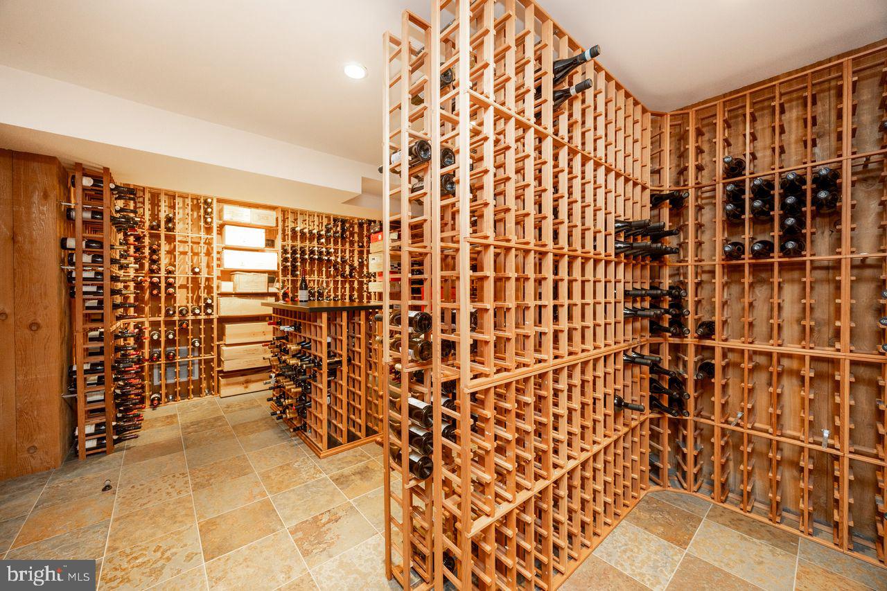 BRAMPTON CHASE - Residential