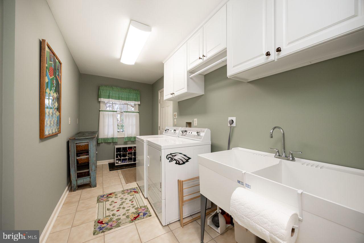 BRAMPTON CHASE - Residential