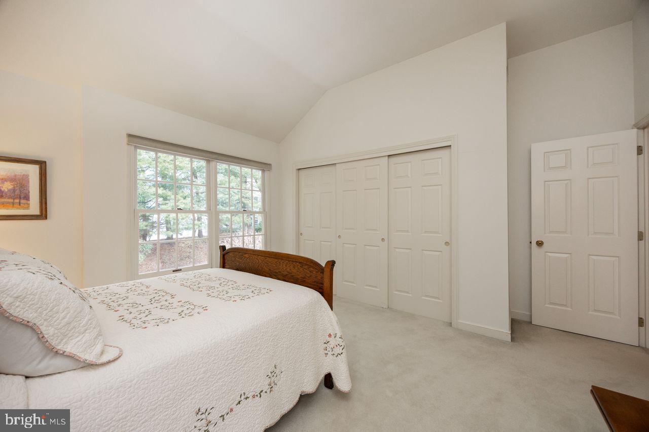 BRAMPTON CHASE - Residential