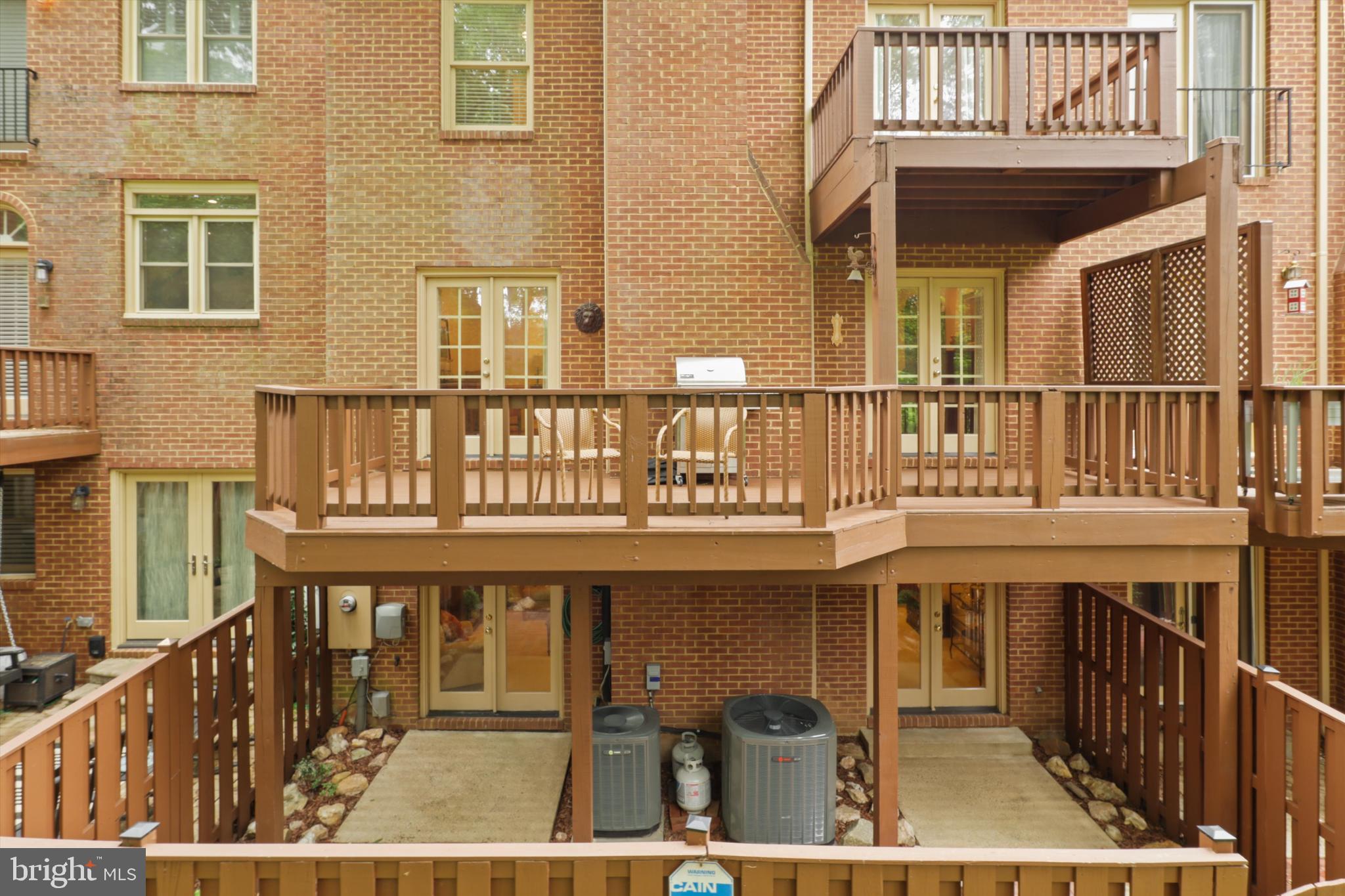 ASPEN GROVE - Residential