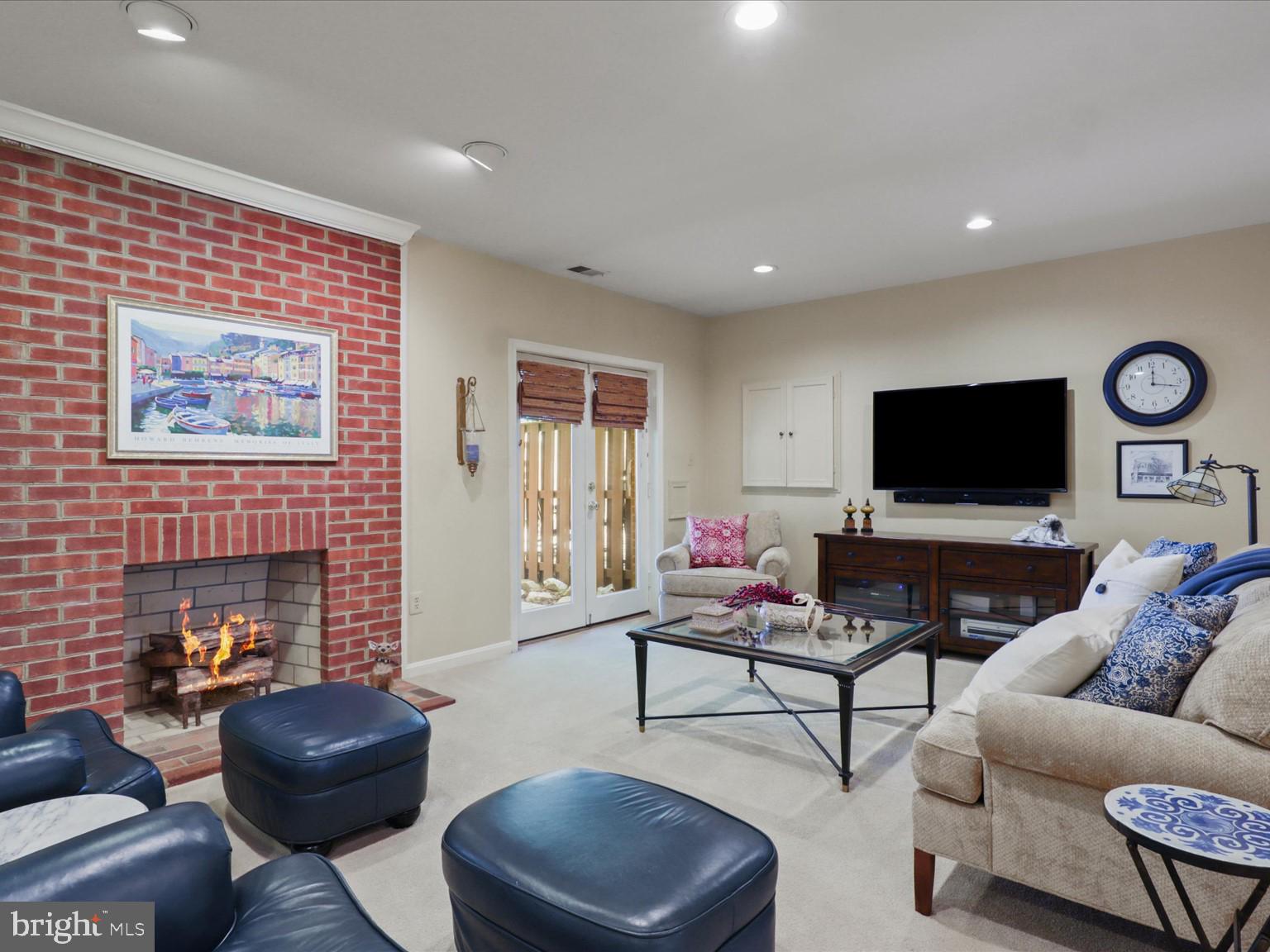 ASPEN GROVE - Residential