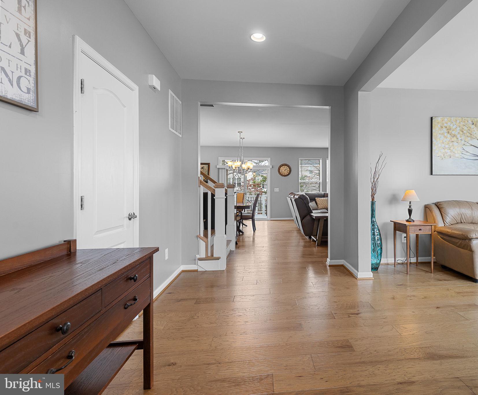 LIBERTY KNOLLS - Residential