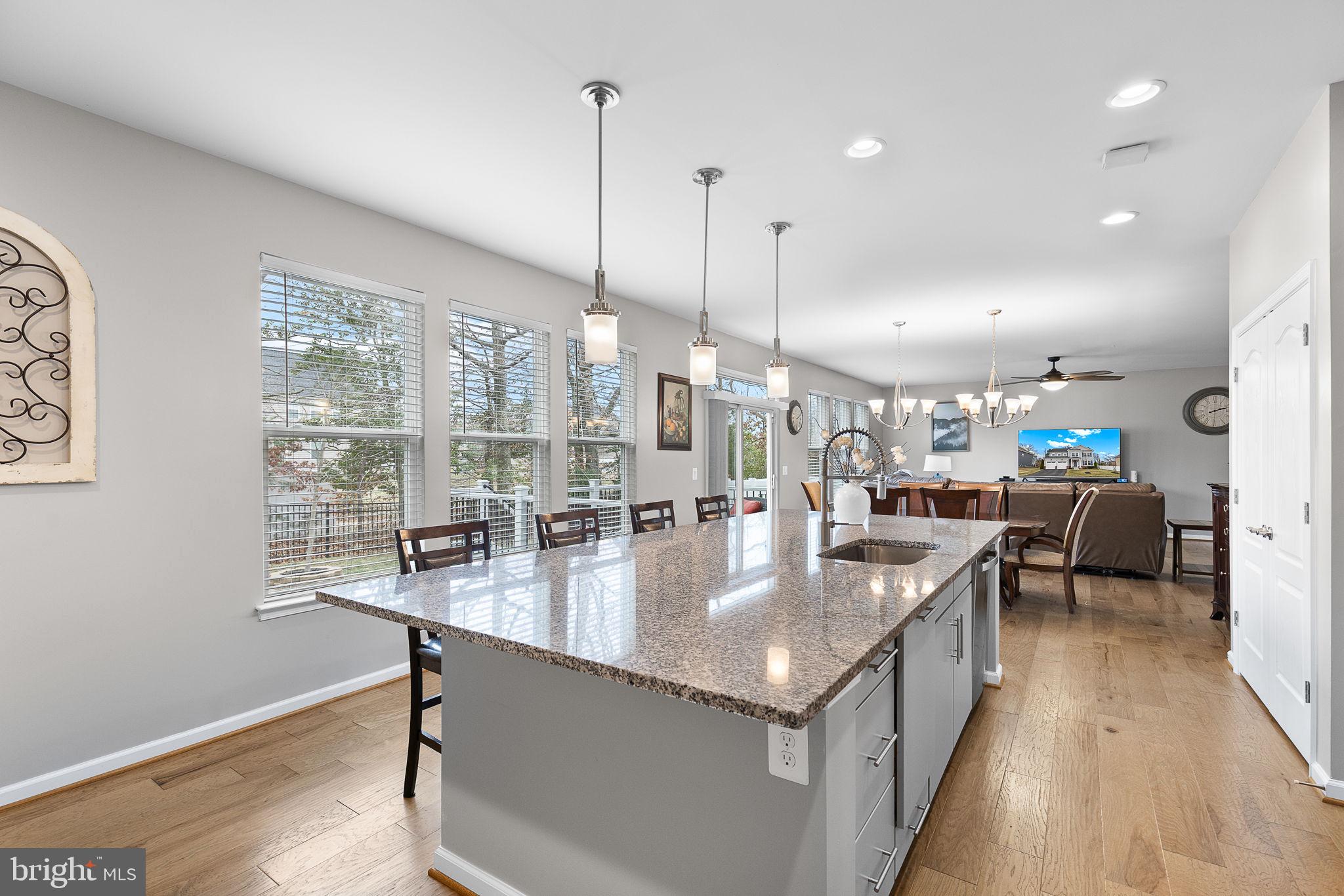 LIBERTY KNOLLS - Residential