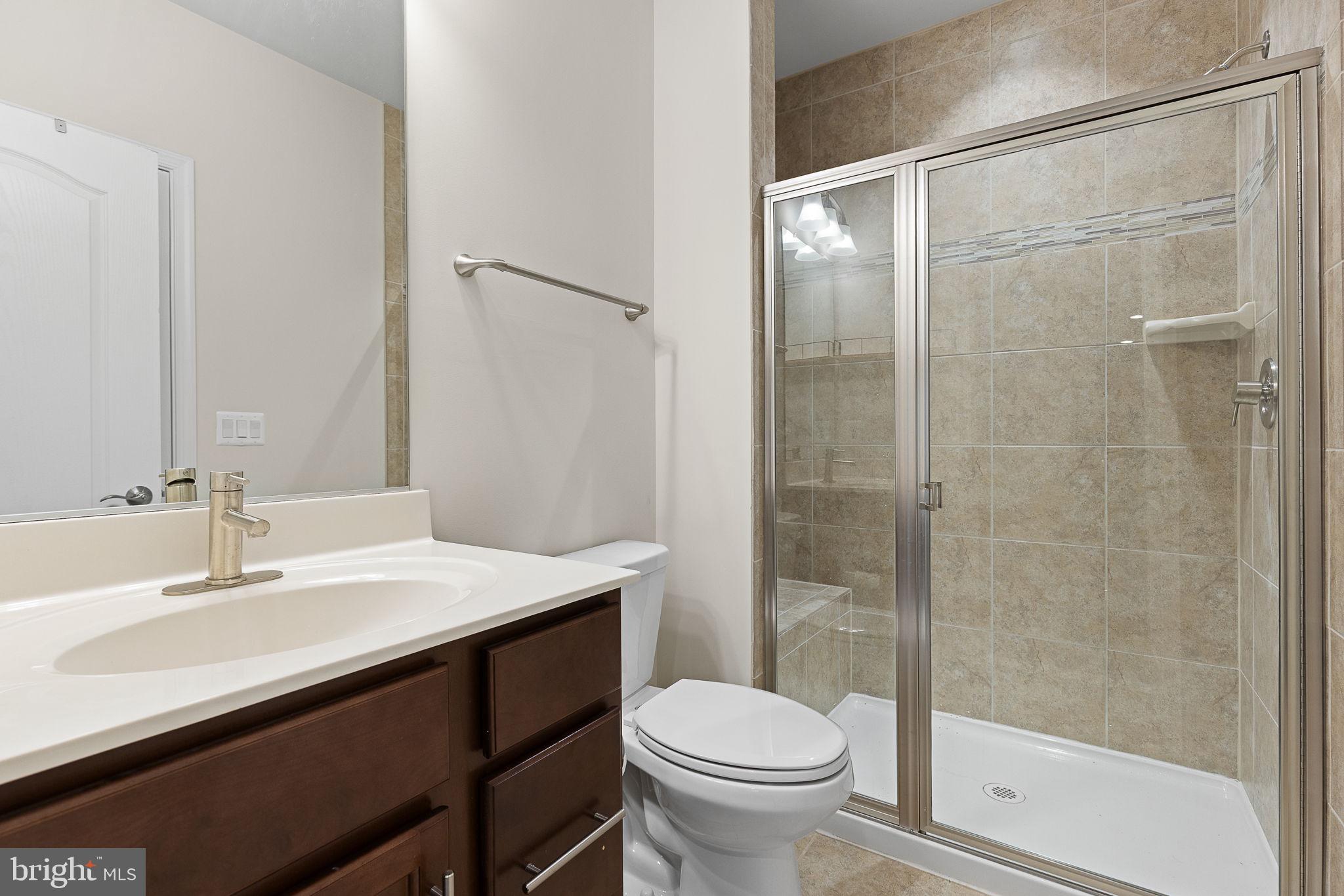 LIBERTY KNOLLS - Residential