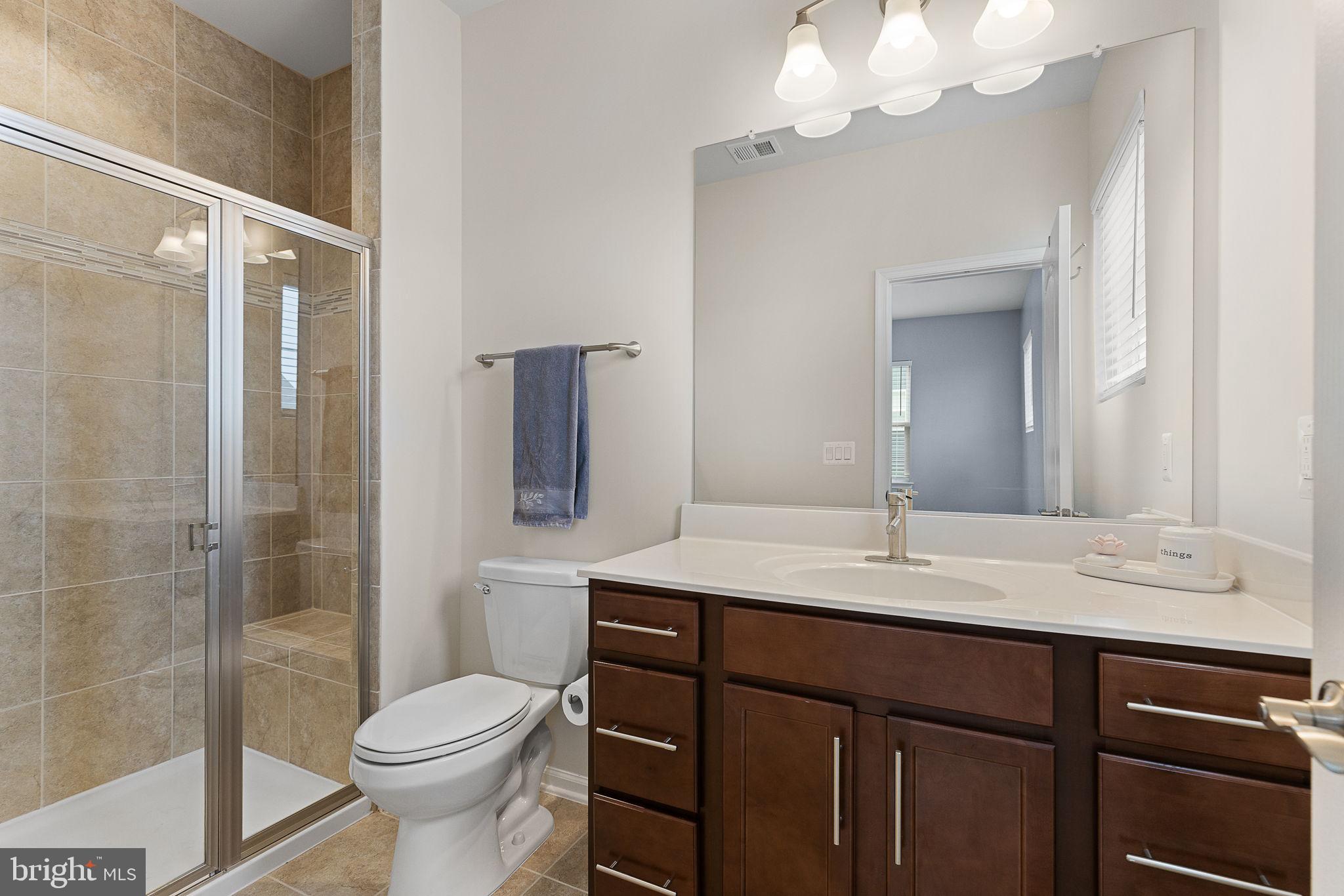 LIBERTY KNOLLS - Residential